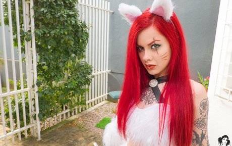 Jessica Silhen erotische schöne archiv