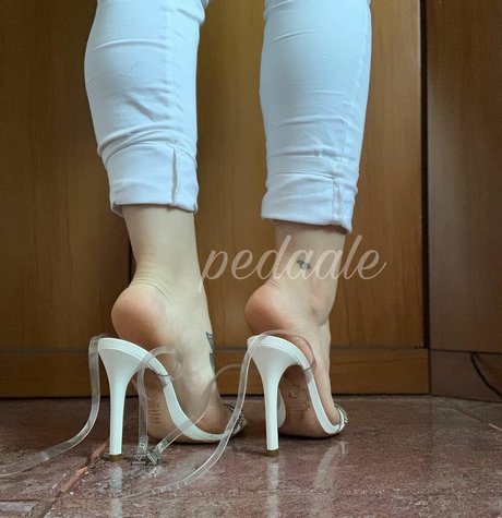 asiatische falsche titten onlyfans nackt exklusive bild