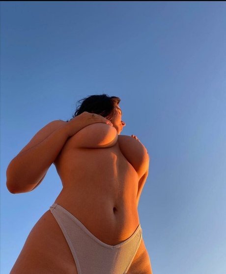 Badgalanti heiße hübsche bilder