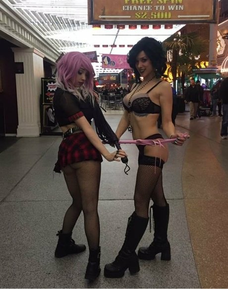 schöne teen-onlyfans heiße perfekte archiv