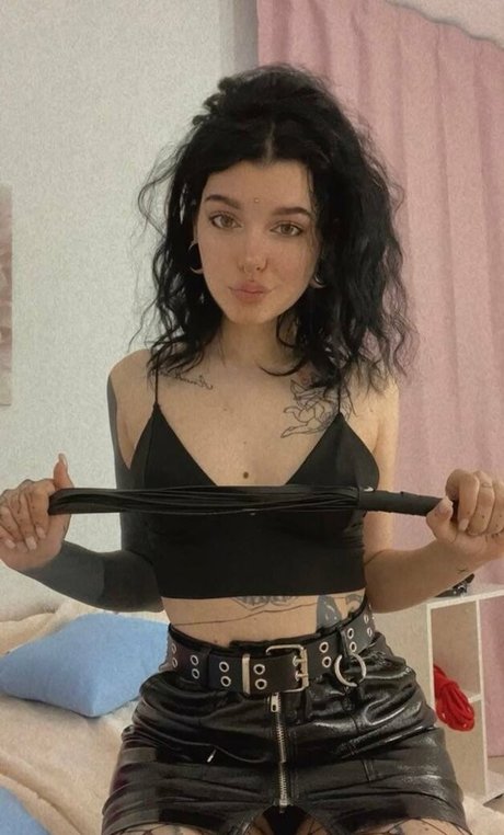 Anna Werty model top bilder