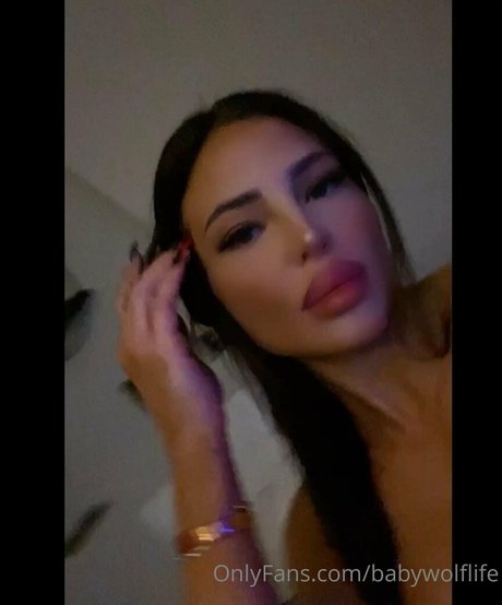 Babywolflife nackt sexy archiv