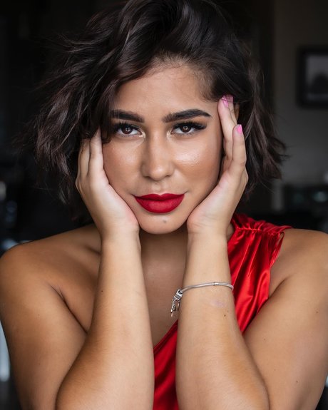 große titten kurvige onlyfans kostenlose heiße foto