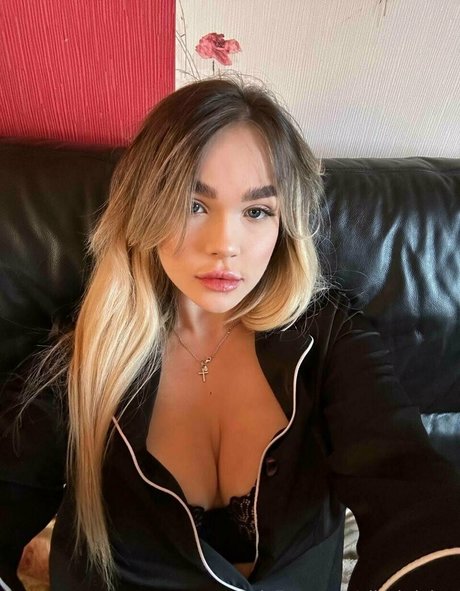 alicebrightt top xxx bilder