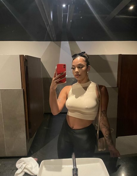 kilograhm exklusive pornographische galerien