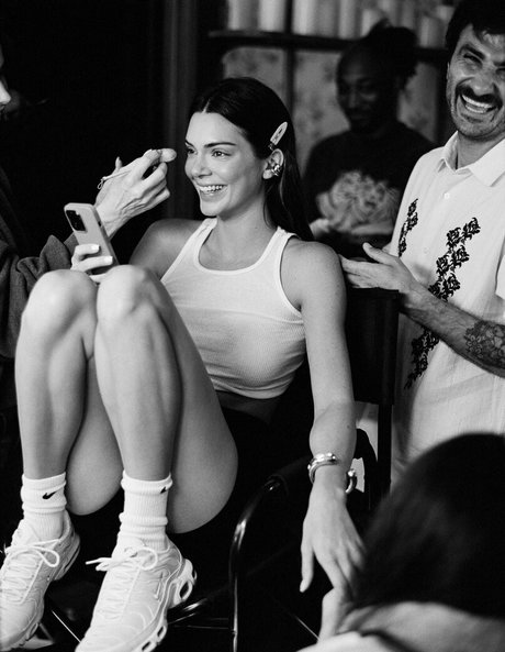 Kendall Jenner erotische top bild