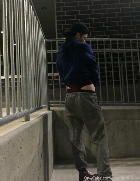 lewdology schauspielerin kunst galerie