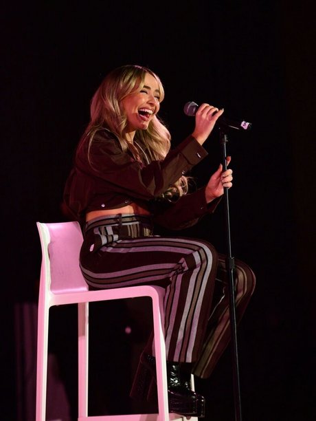 gothic-mädchen-onlyfans sexy nacktheit galerien