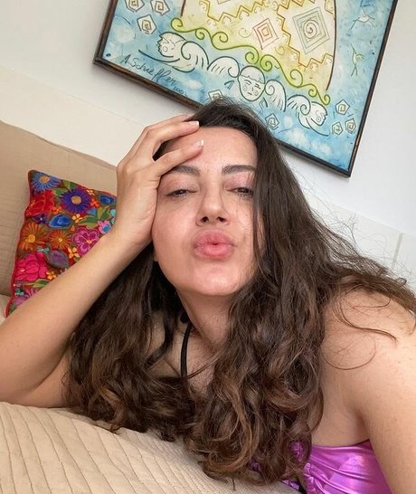 Luciana Belissimo nackt erotische galerien