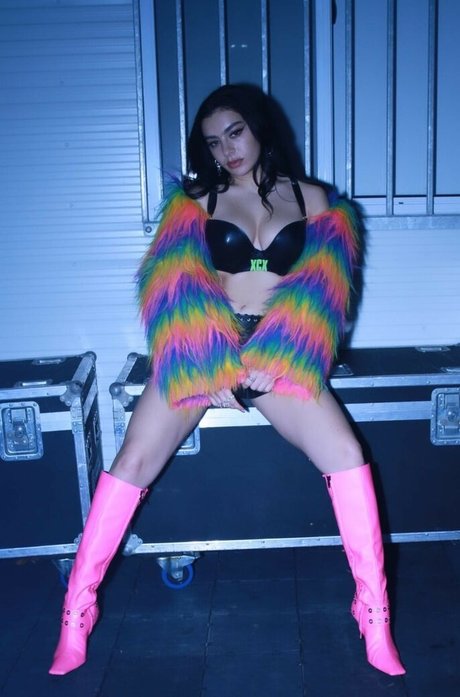 Charli XCX Profilbild
