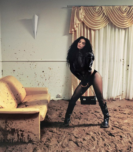 lgbt-onlyfans xxx akt fotos