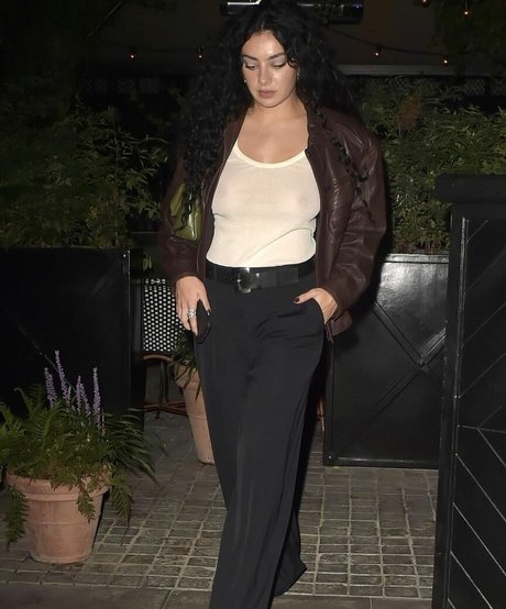 asiatische lesbische onlyfans xxx heiße fotos