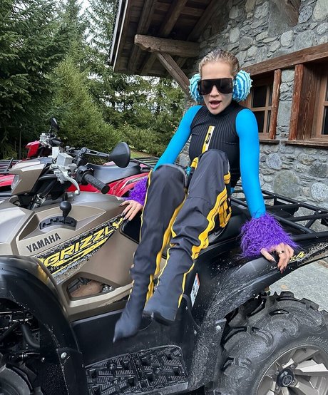 dicke blonde onlyfans xxx nackten bild