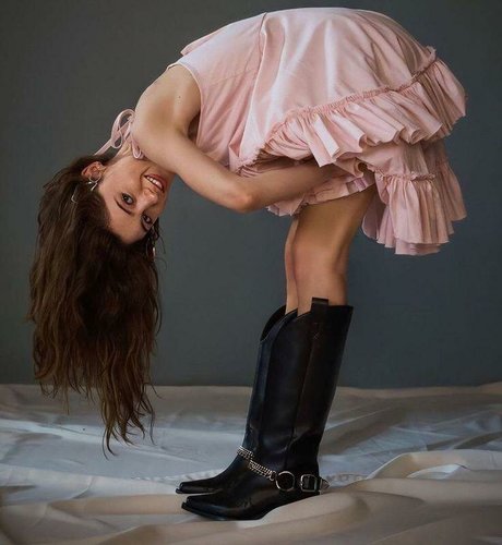 Natalia Dyer kunst pornographische bild