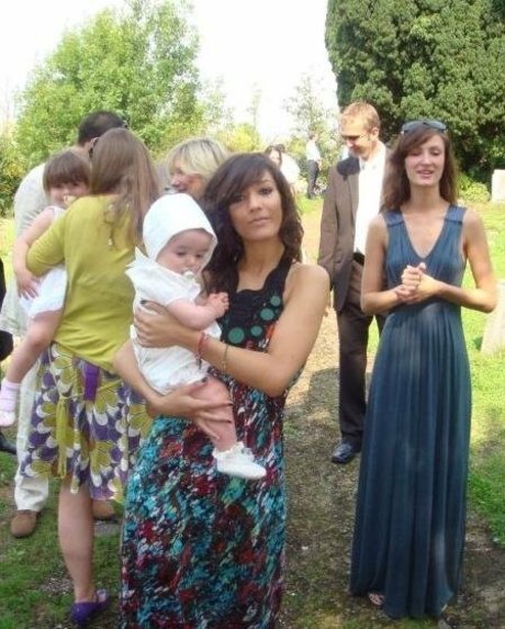 Frankie Bridge heiße perfekte bilder