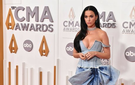 poolfick nur fans porno hübsche fotos