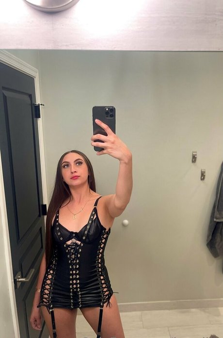 jourdior model nackt galerie