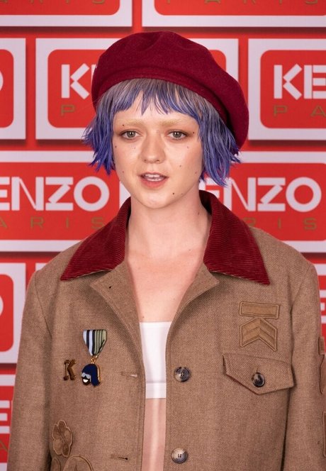 Maisie Williams model nette galerien