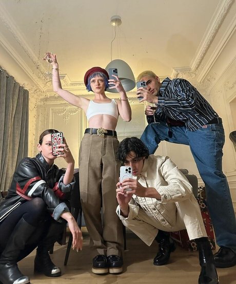 Maisie Williams model kunst bild