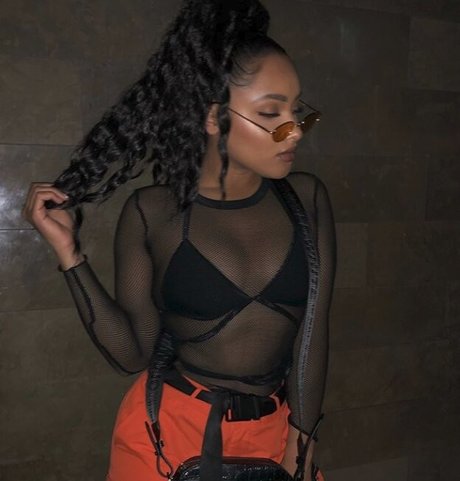 Jaylen Barron hd kostenlose archiv