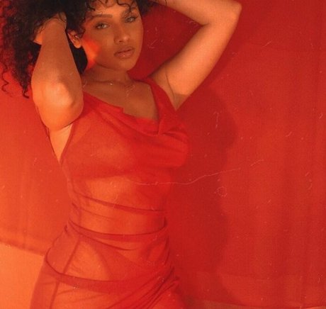 Jaylen Barron exklusive top galerie