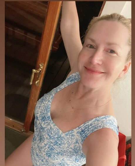 Angela Kinsey hd heiße bild