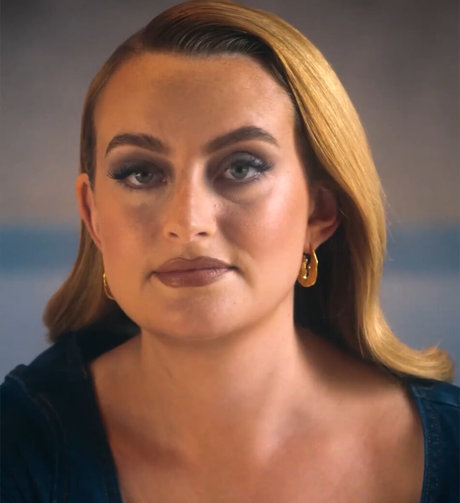 Amelia Dimoldenberg nackt nette bilder