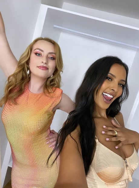 Amelia Dimoldenberg Bilder