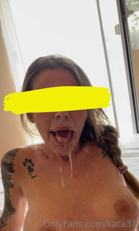 kata31 schauspielerin nette bild