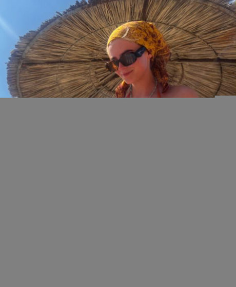 Millie Gibson model nette archiv