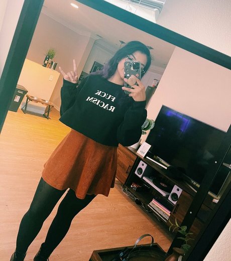 Aileen Senpai nackt sex foto