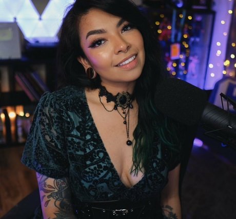 Aileen Senpai nackt beste fotos