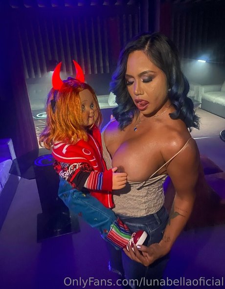 lunabellaoficial sexy heiße fotos