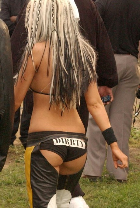 große titten kurvige onlyfans sexy nackt bilder