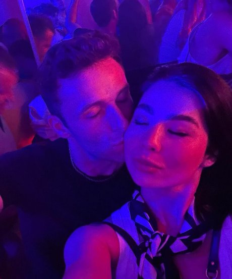 CarolineKwan hübsche pornostar galerie