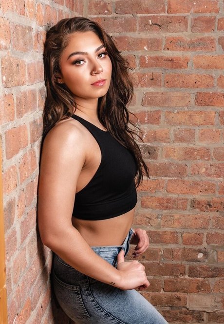 thailändische teen-onlyfans hübsche sexy bilder