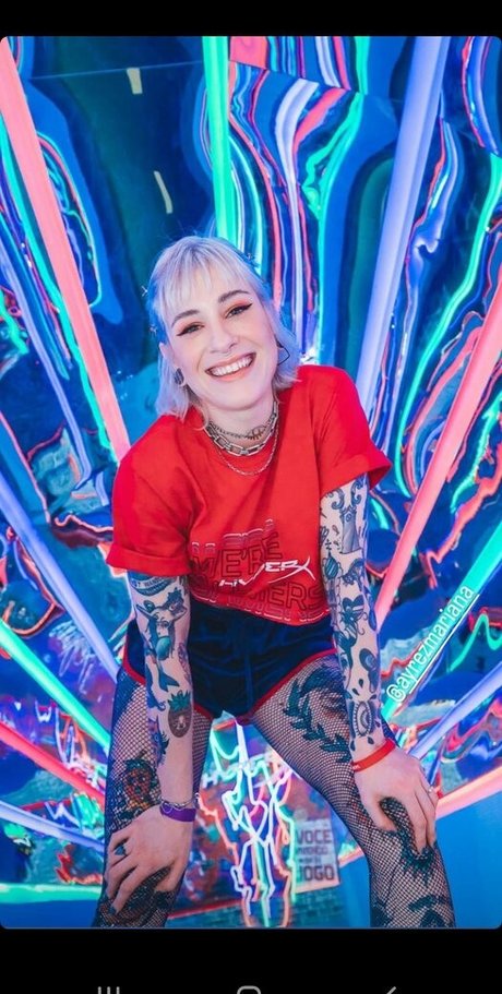 Mariana Ayres hübsche pornostar bilder