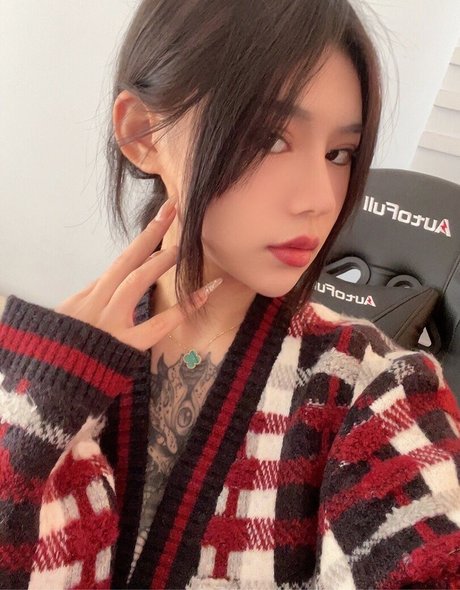 mollige teen-onlyfans nackt xxx archiv