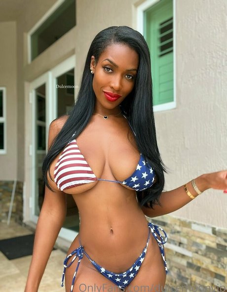 dulcemoon exklusive sexy foto