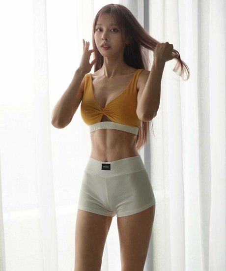 cathrynli exklusive nette fotos