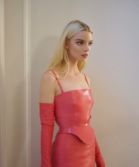 Anya Taylor Joy pornostar erwachsene galerie