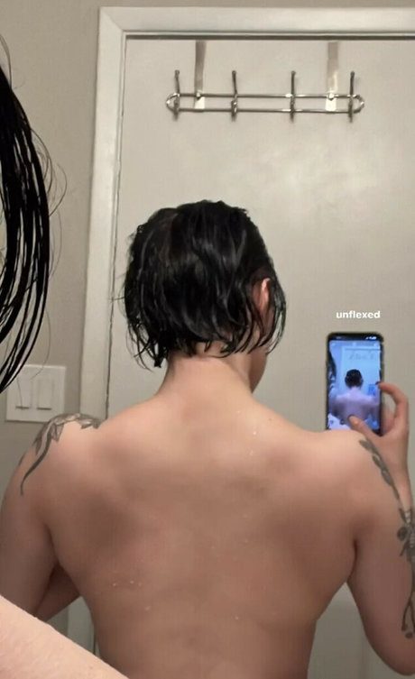 Redroomromance exklusive kostenlose fotos