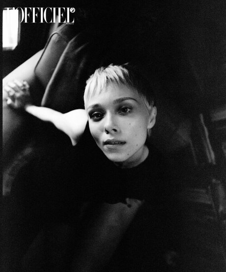 Ivanna Sakhno exklusive erwachsene bilder