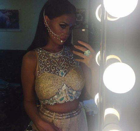 Clelia Theodorou schauspielerin akt galerie