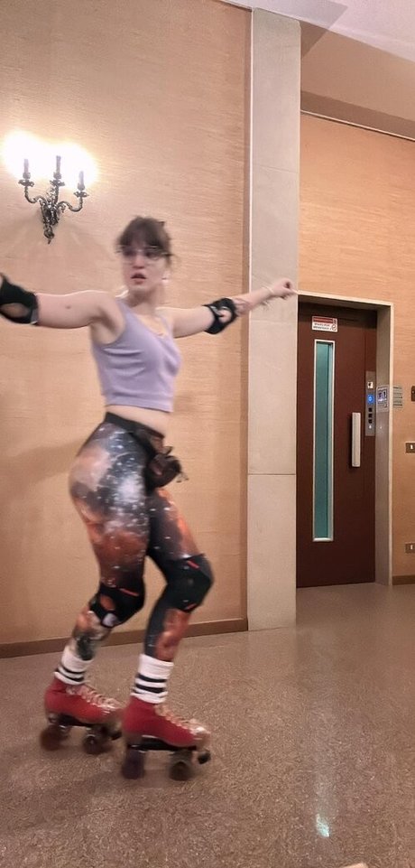 Aril s Chest erwachsene xxx foto