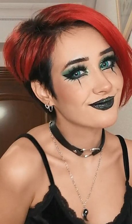 Nyukix xxx nackten archiv