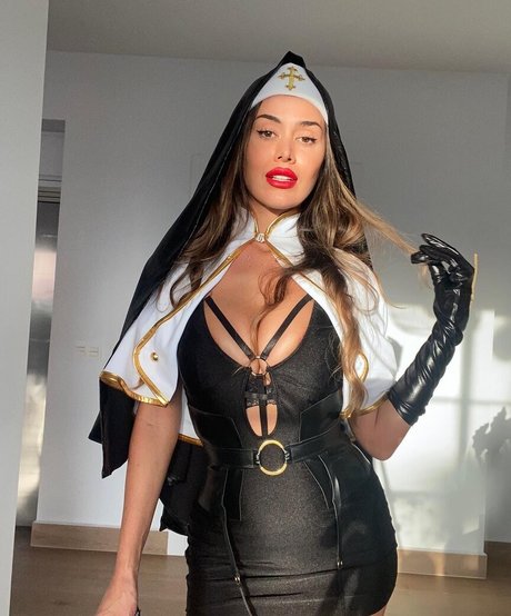 tan onlyfans nackt schöne galerie