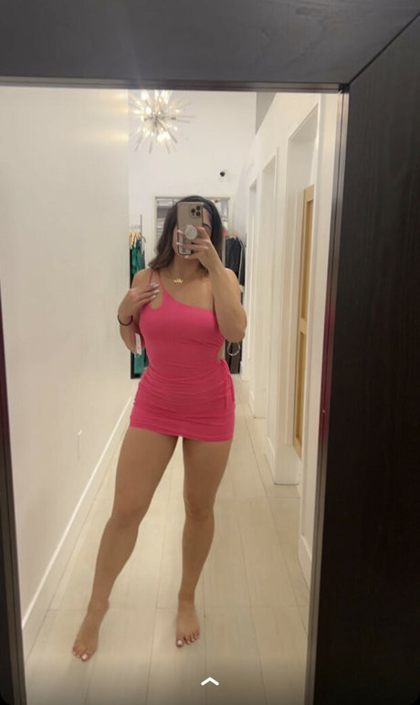 Mary Noura schöne xxx archiv