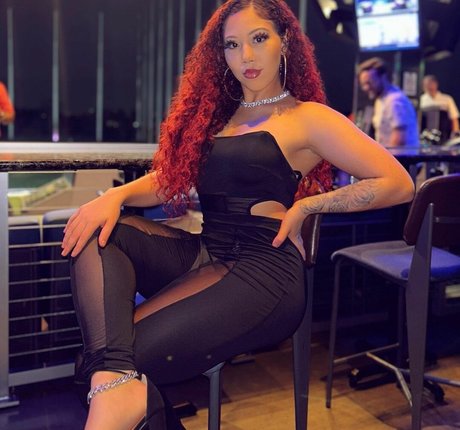 Kiah Dream schauspielerin erotische foto