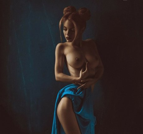 Nadia Rusu sexy xxx archiv